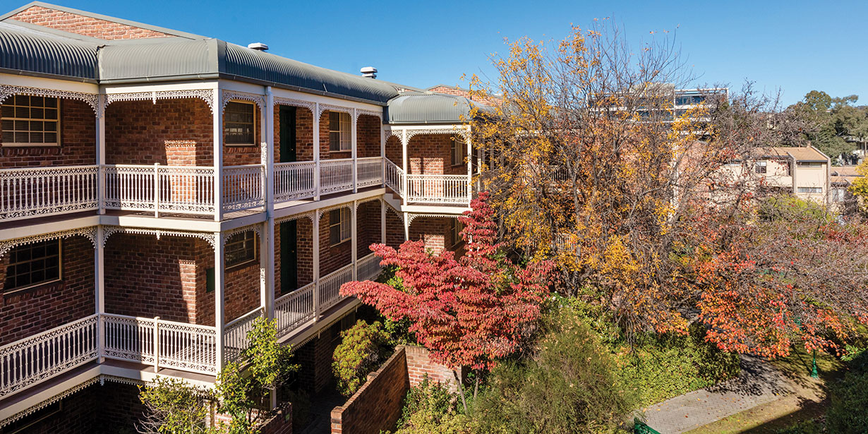 Adina Serviced Apartments Canberra Kingston Formerly Medina Serviced